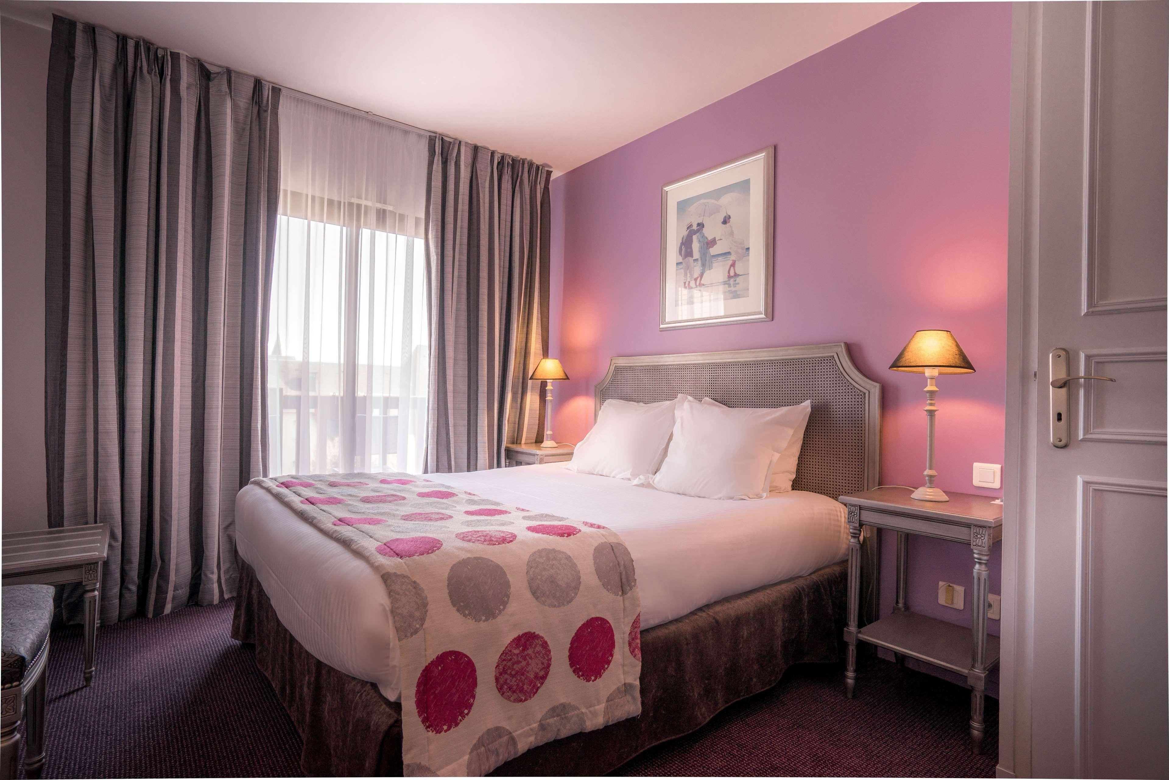 Best Western Plus Hostellerie Du Vallon Trouville-sur-Mer Exterior photo