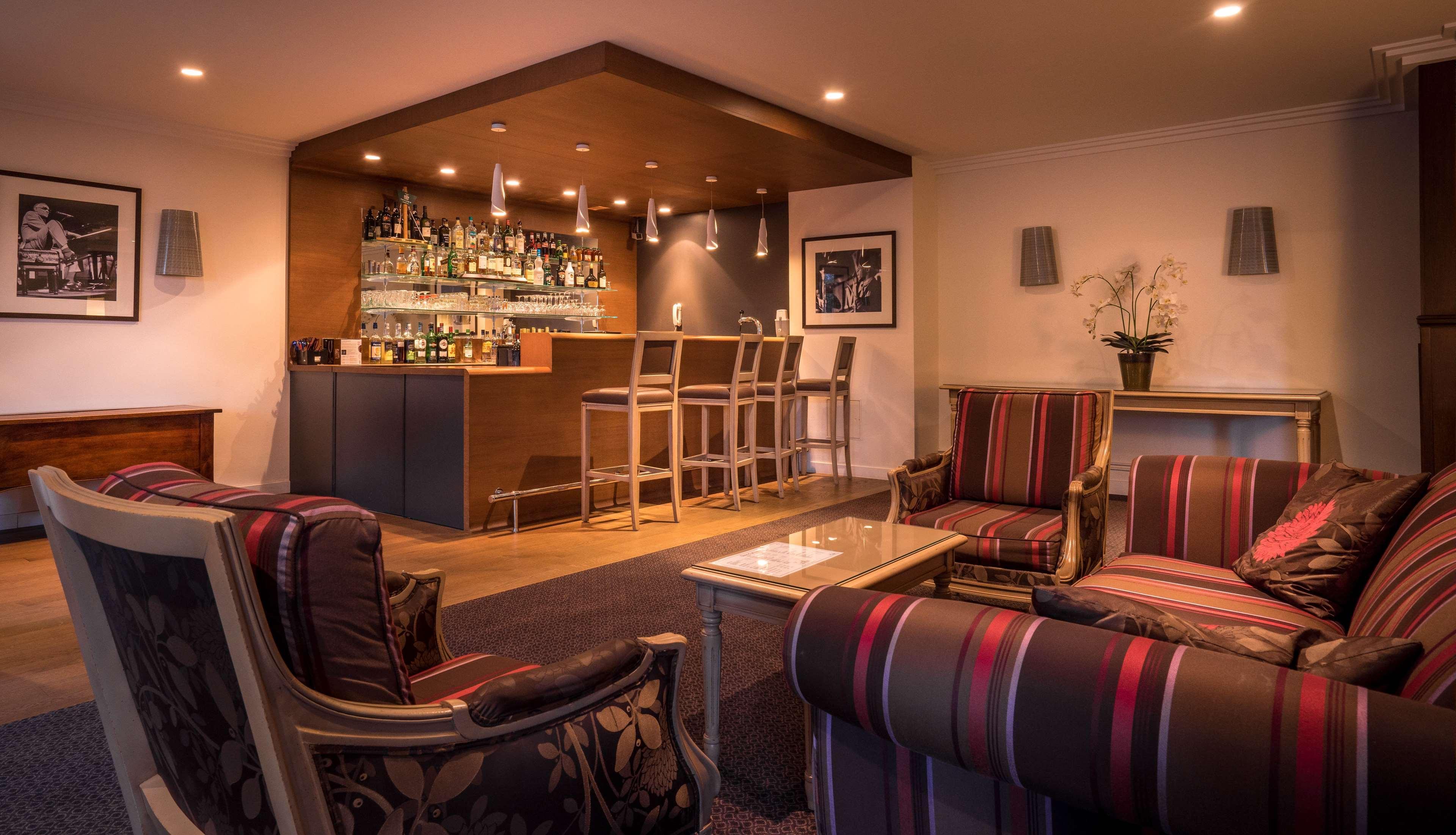 Best Western Plus Hostellerie Du Vallon Trouville-sur-Mer Exterior photo