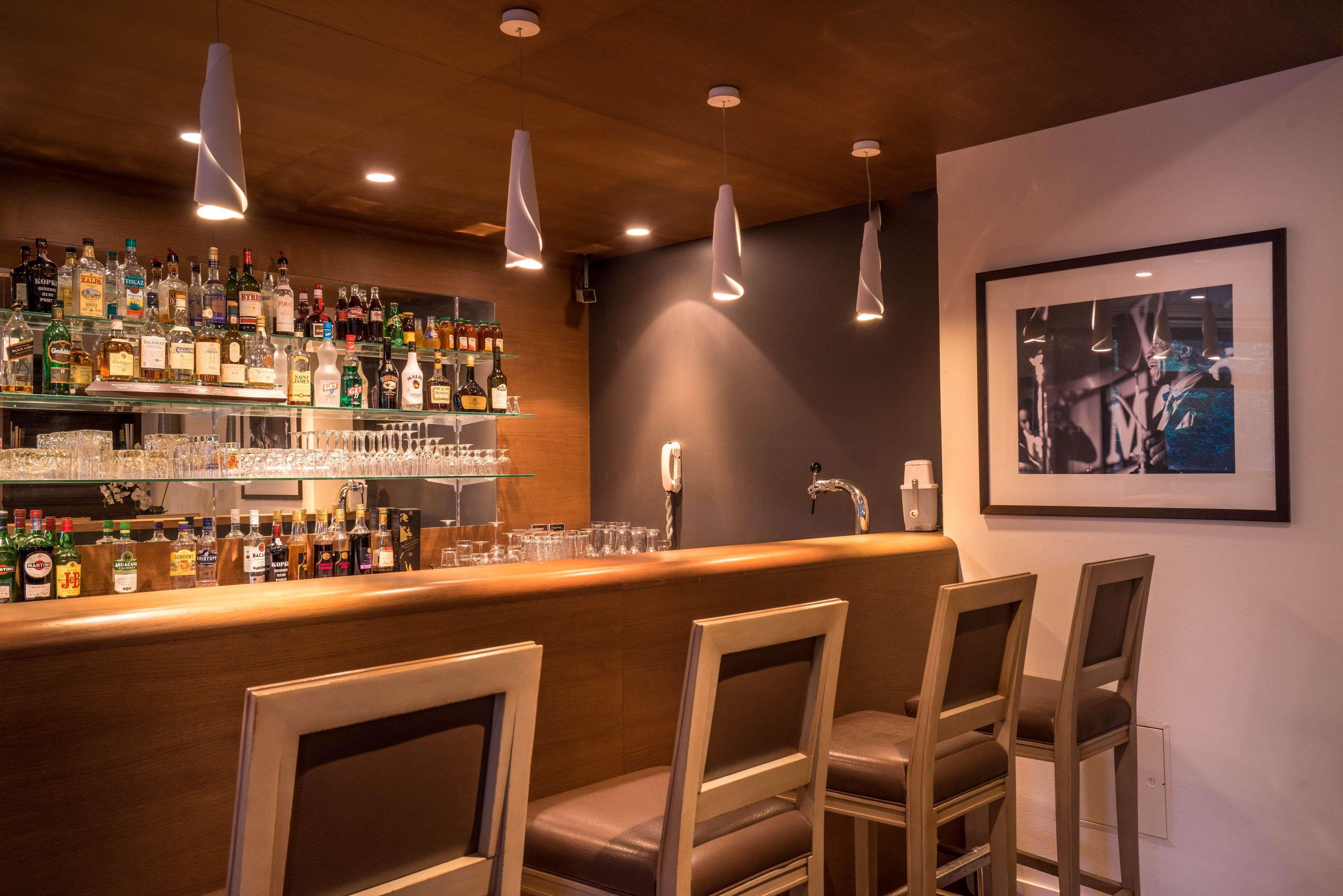 Best Western Plus Hostellerie Du Vallon Trouville-sur-Mer Exterior photo