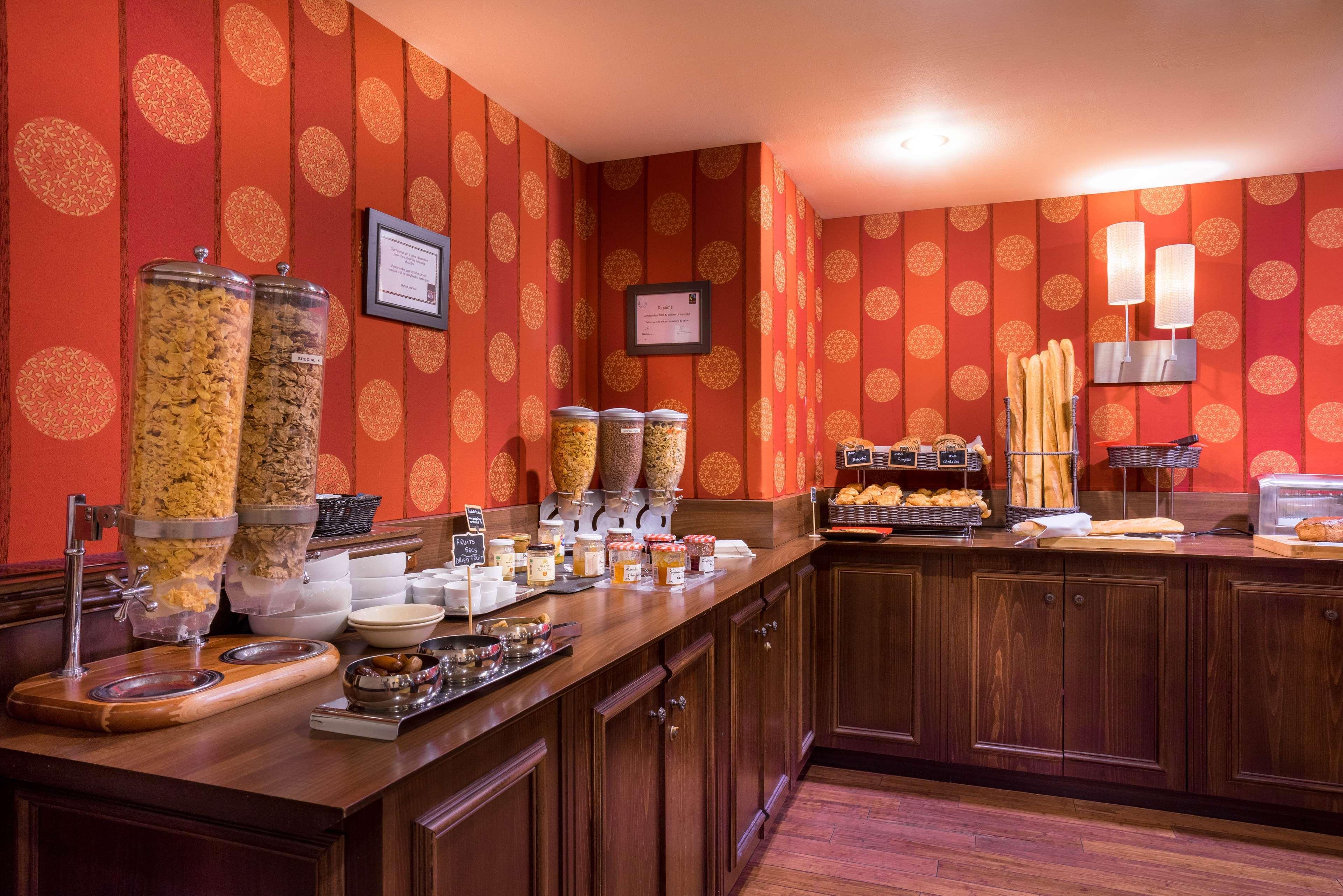 Best Western Plus Hostellerie Du Vallon Trouville-sur-Mer Exterior photo
