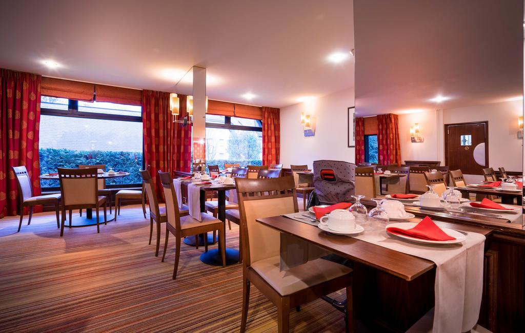 Best Western Plus Hostellerie Du Vallon Trouville-sur-Mer Exterior photo